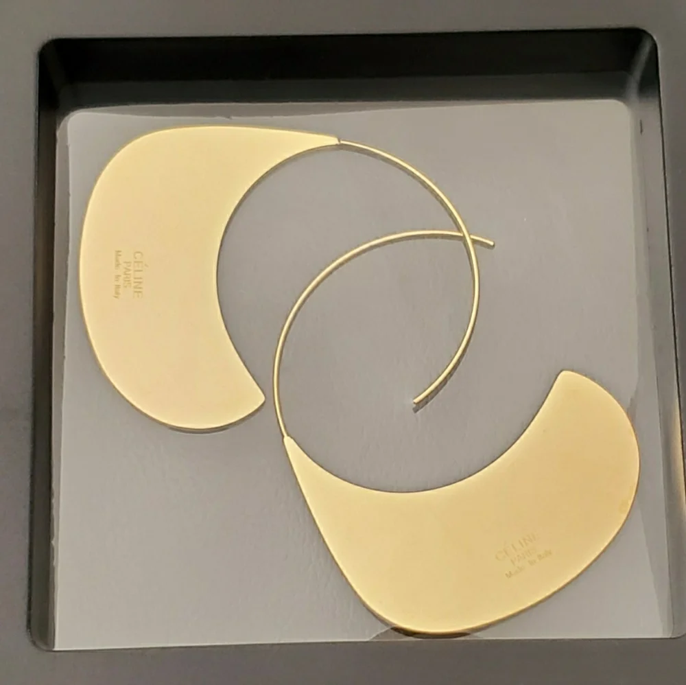 Modern Disc Hoop Earrings - Picture 3 of 6